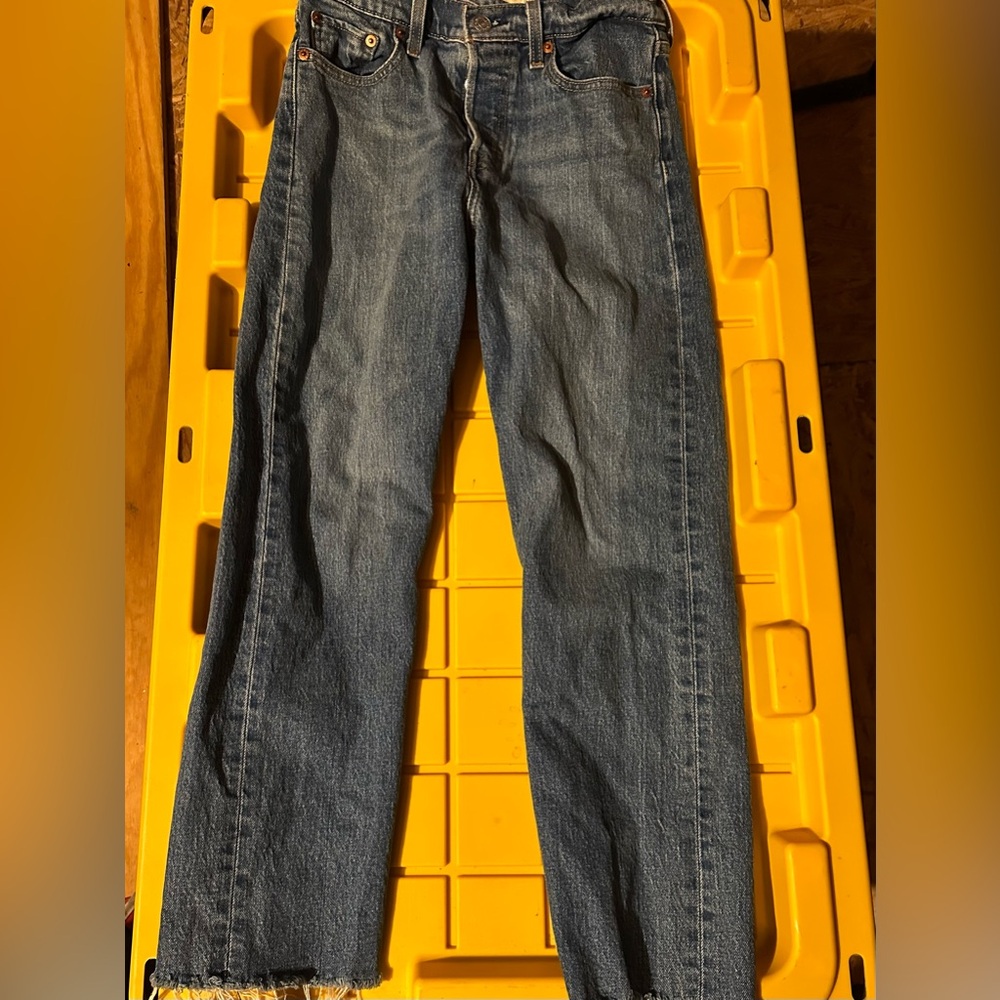 Levi’s Wedgie Straight Jeans, Size 26